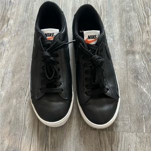 Nike Blazer Low